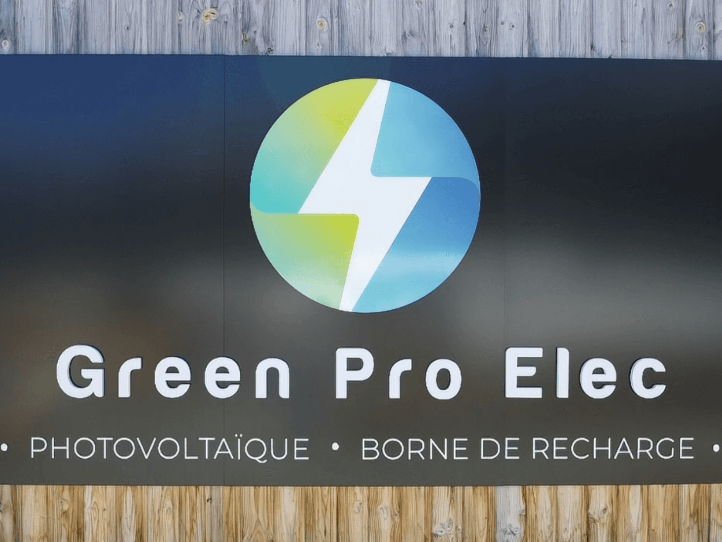 Facade de Green Pro Elec